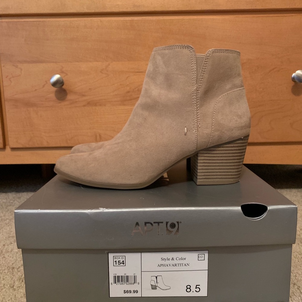 Apt 9 Tan Ankle Booties size 8.5